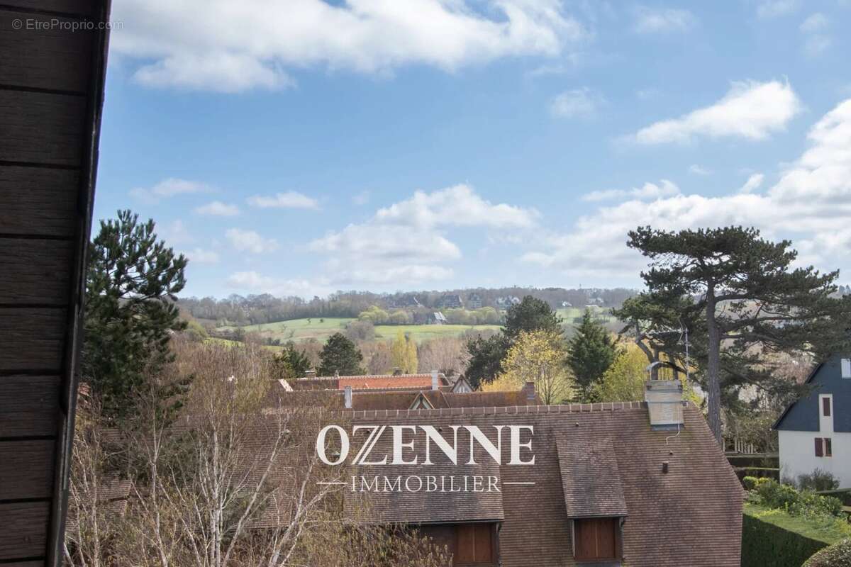 Appartement à TOURGEVILLE