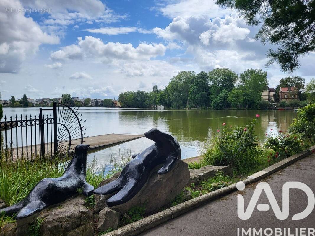 Photo 1 - Appartement à SAINT-GRATIEN