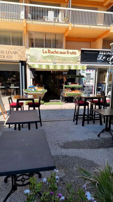 Commerce à LE LAVANDOU