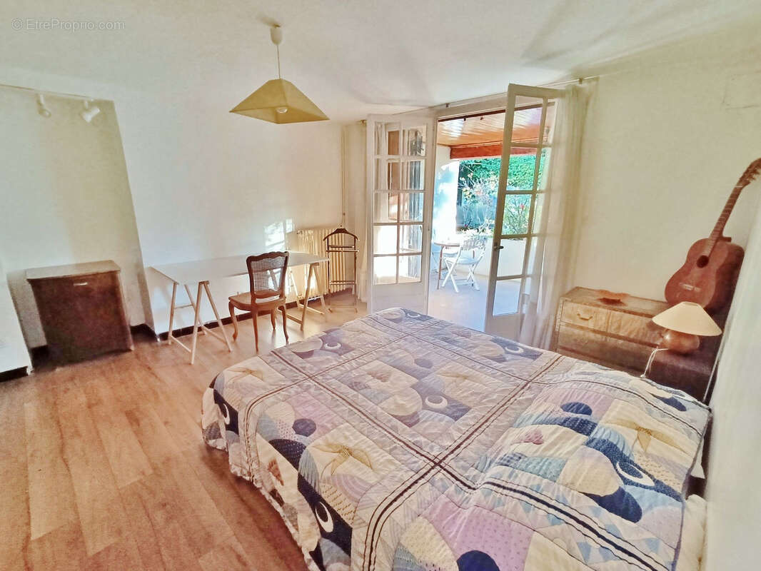 Maison à HYERES