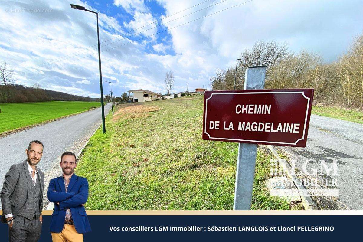 Terrain à L'ISLE-EN-DODON