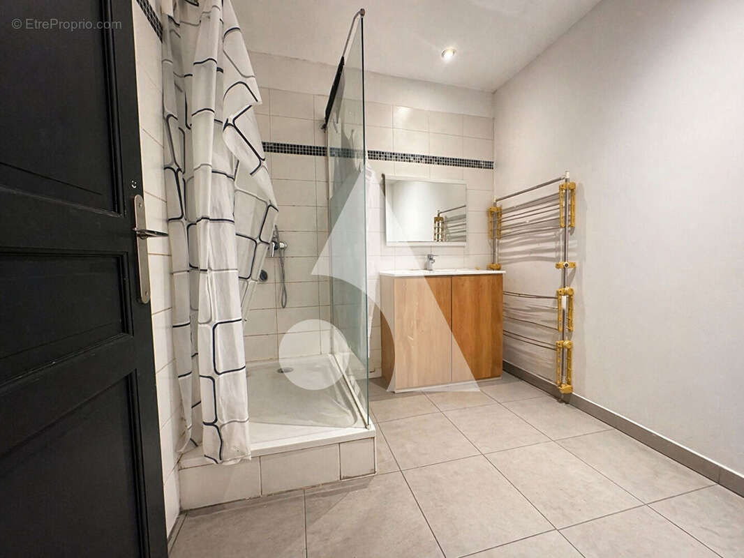 Appartement à MARSEILLE-15E