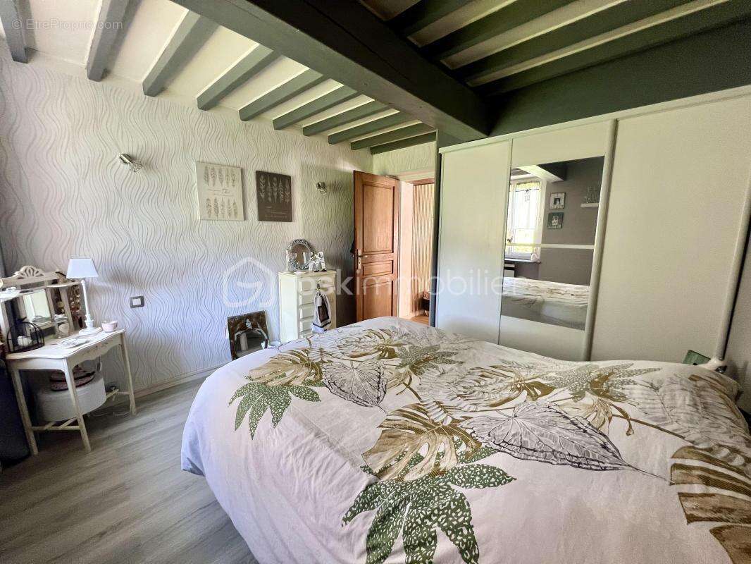 Maison à BAZOCHES-LES-GALLERANDES