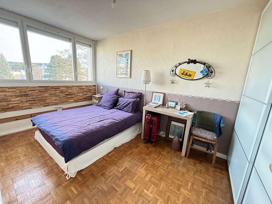 Appartement à SAINT-CYR-L'ECOLE