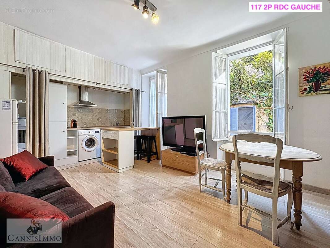 2 immeubles a renover avec piscine cannes - photo 22