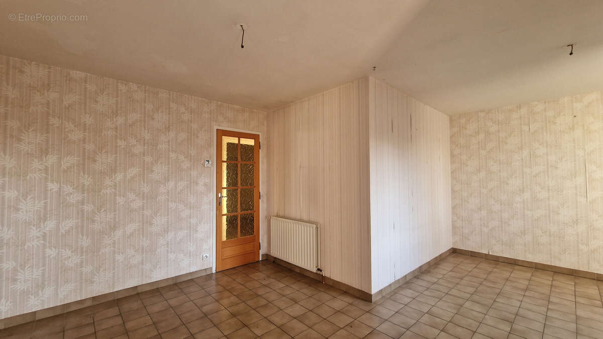 Maison à SAINT-SAUVANT