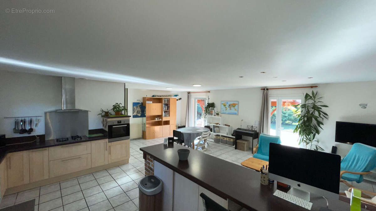 Maison à VIELLE-SAINT-GIRONS