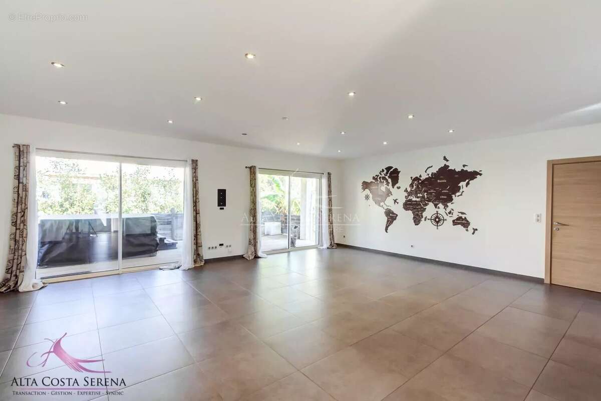 Maison à PRUNELLI-DI-FIUMORBO