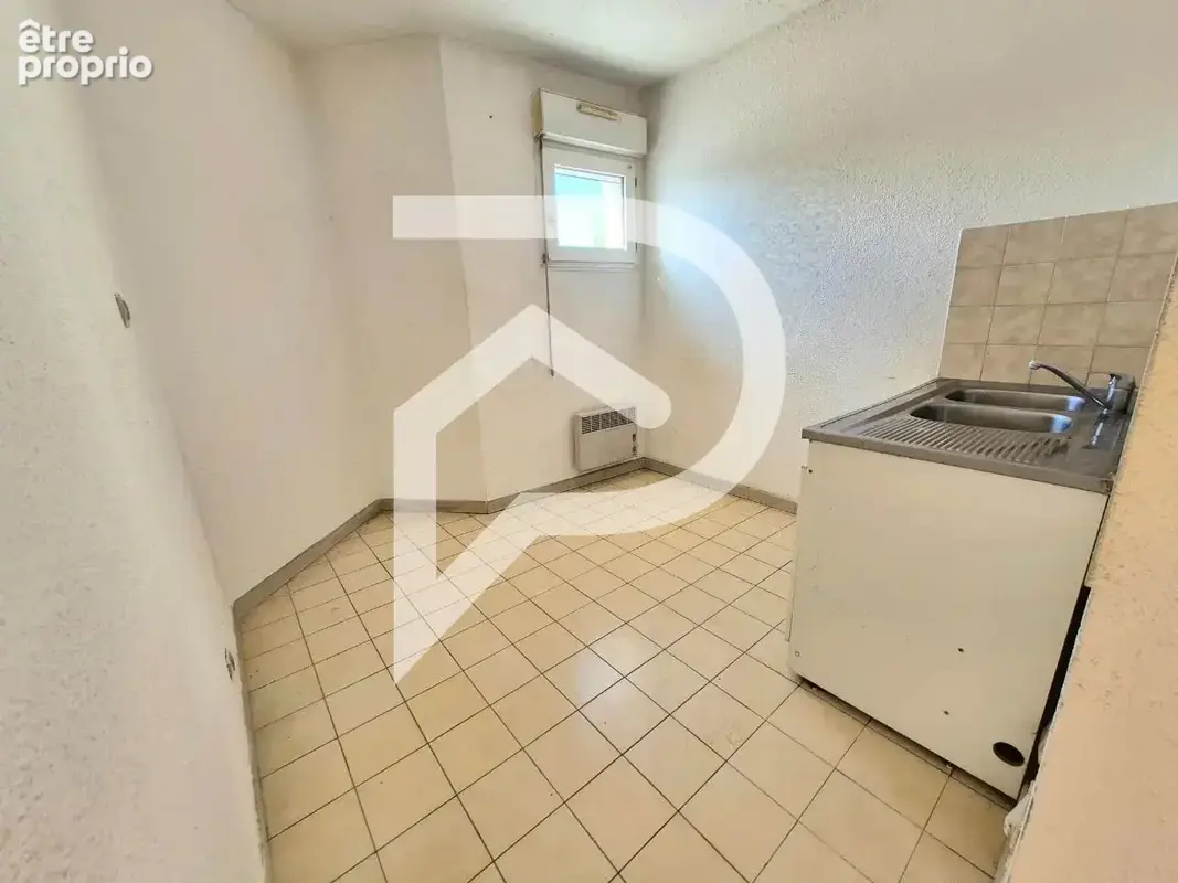 RARE - Appartement T2 bis- SAINT GÉLY - photo 3