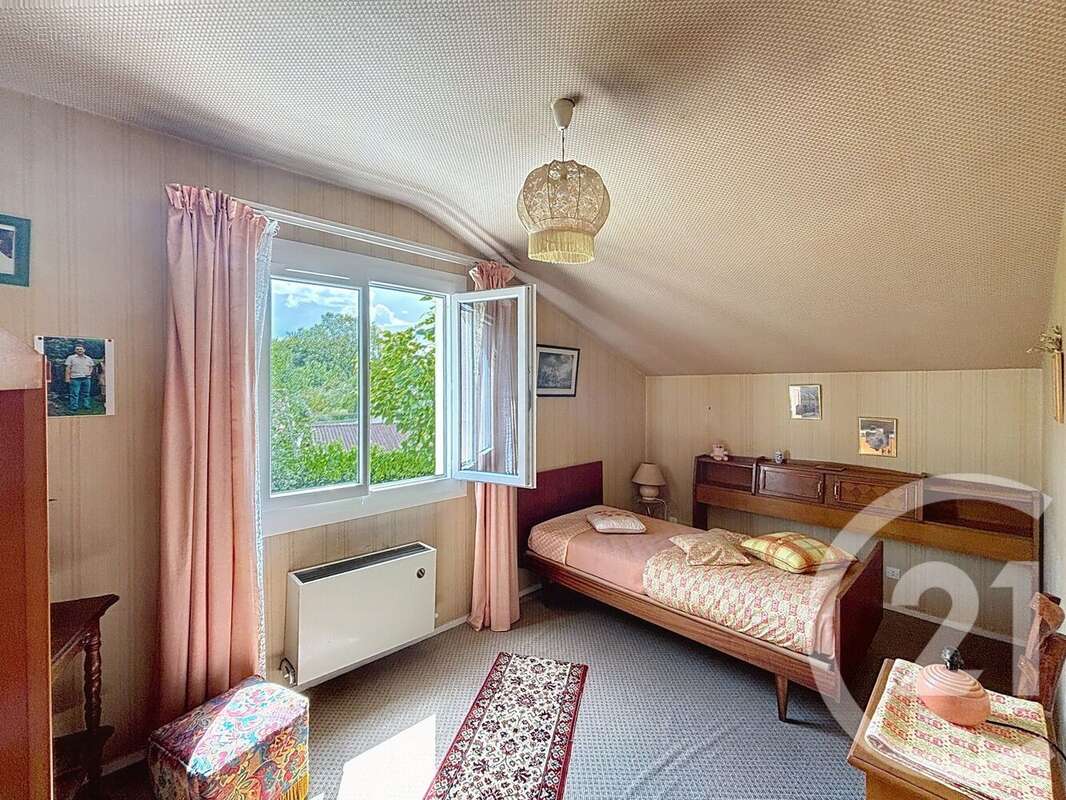 Maison à L&#039;ISLE-D&#039;ESPAGNAC