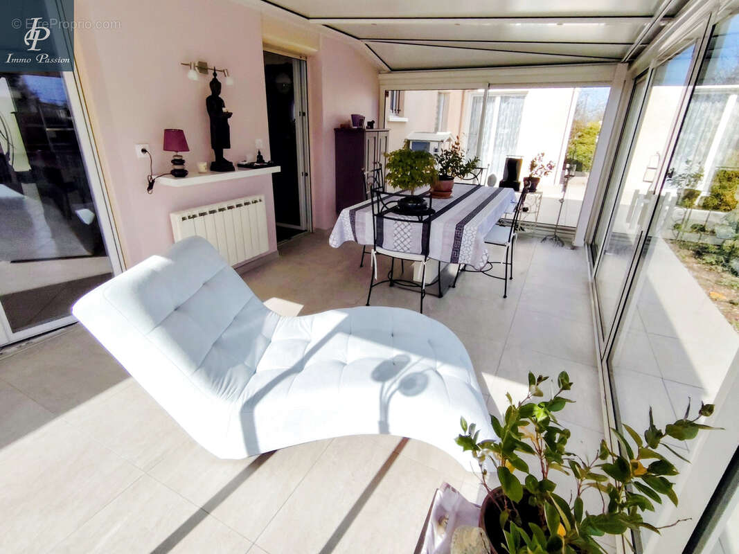 Maison à BINGES