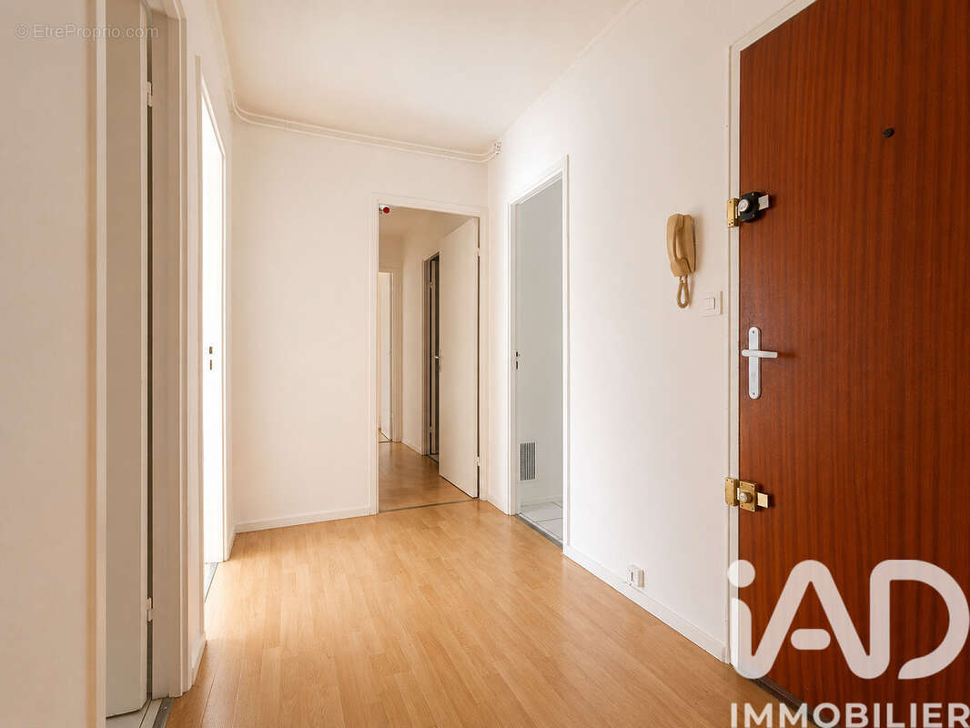 Appartement 60 m² à Villeneuve-Les-Avignon  - photo 5