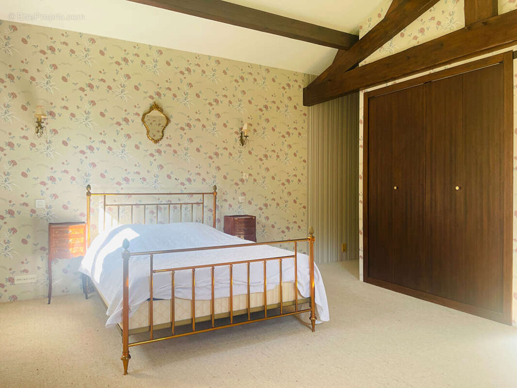 Maison à COMMEQUIERS