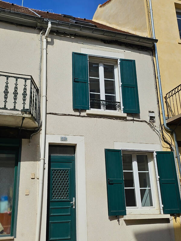 Appartement à LUZARCHES