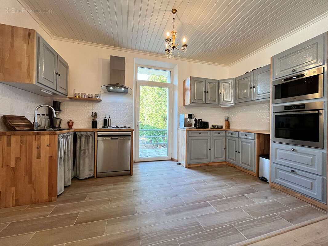 Maison à VILLEFRANCHE-DU-PERIGORD