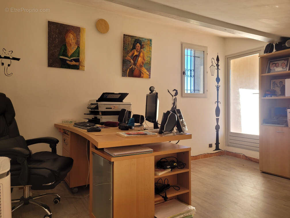 Maison à SAINT-ANTONIN-DU-VAR