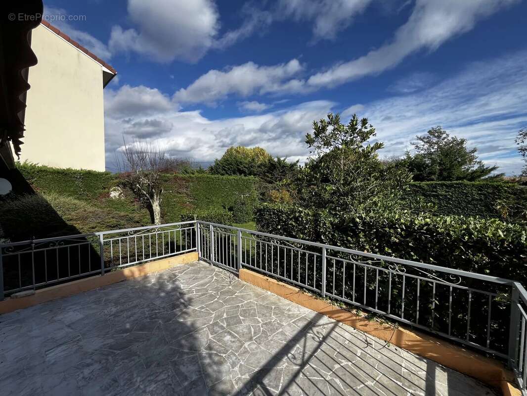 Maison à TIGNIEU-JAMEYZIEU