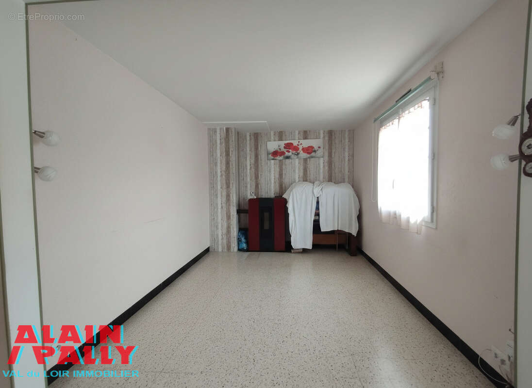 Proche cloyes - photo 5