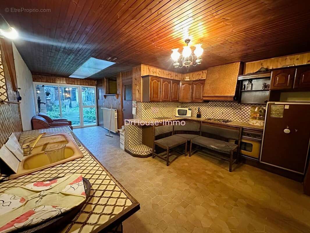 Maison à AUBERCHICOURT