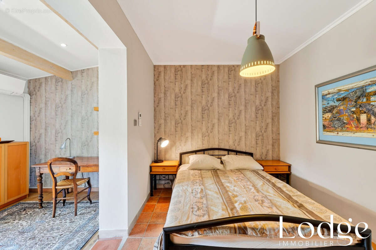 Maison 295 m² à Vauvenargues  - photo 5