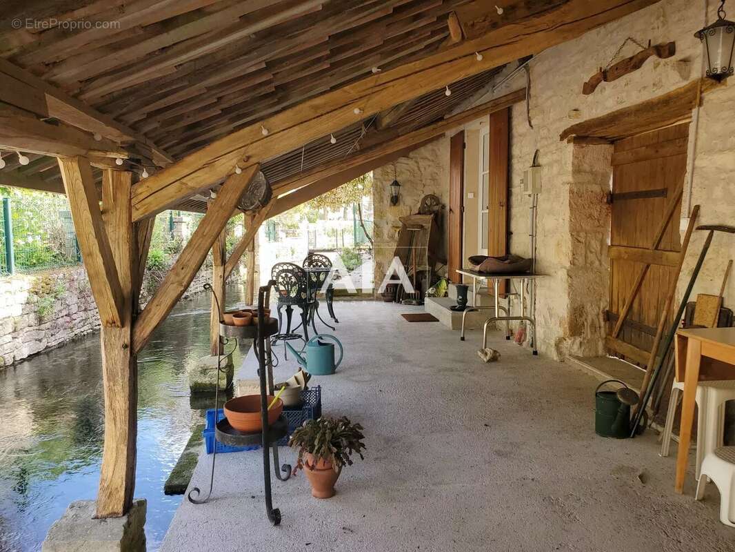 Maison à RUFFEC