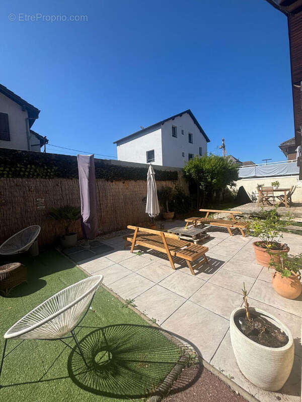 Appartement à AMBILLY