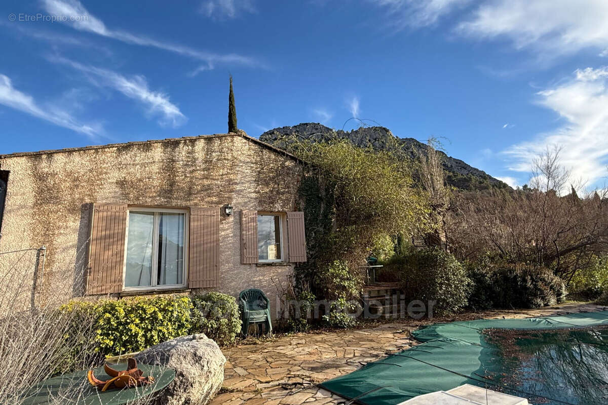 Maison à BUIS-LES-BARONNIES