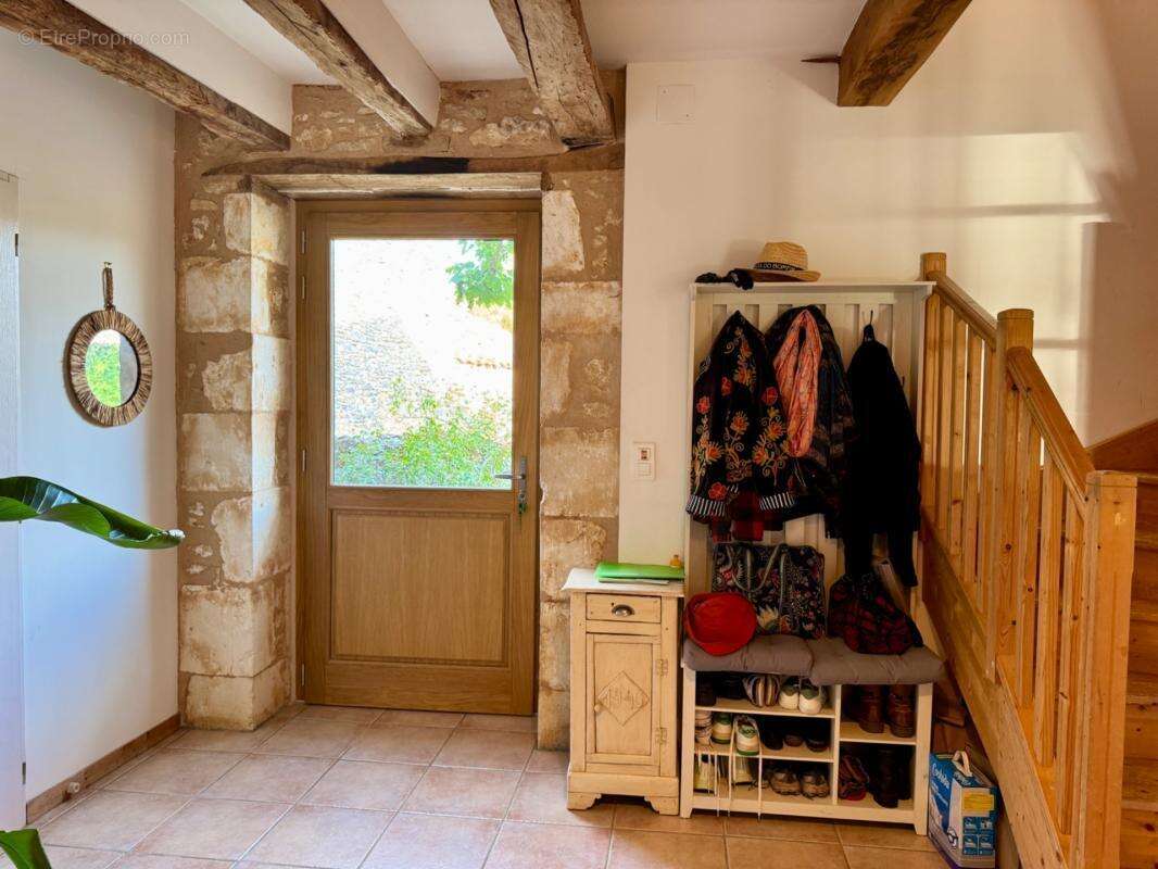 Maison Longère de caractère 4 pièces - 2 ha - Piscine - Dépendance 125m² - photo 15