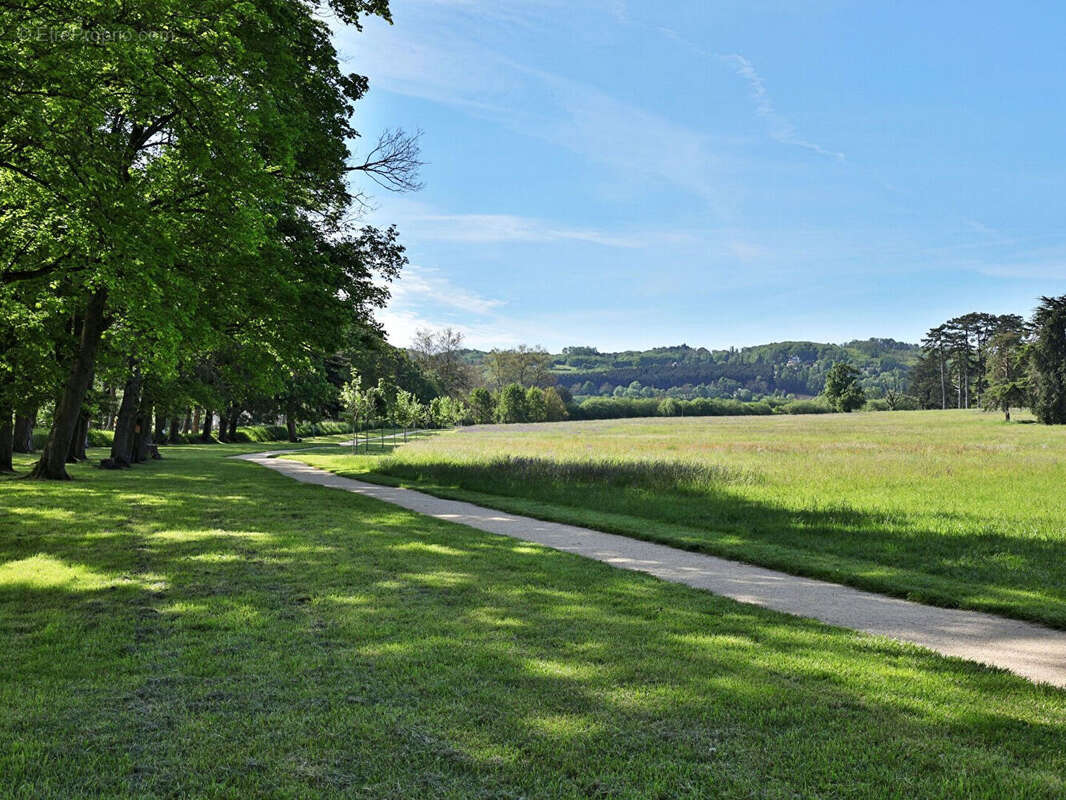 Appartement à SAINT-SYMPHORIEN-D'OZON