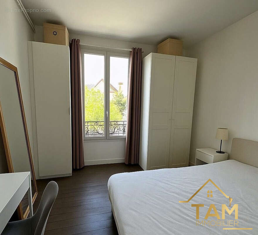 Appartement à SURESNES