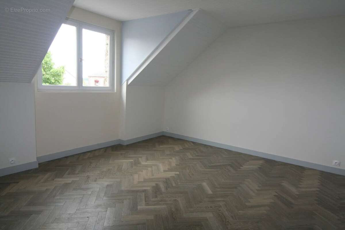 Appartement à DOURDAN