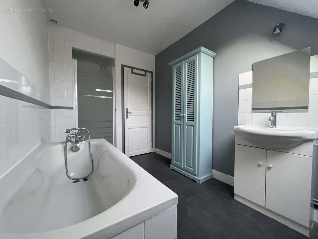 Maison à BLAINCOURT-LES-PRECY