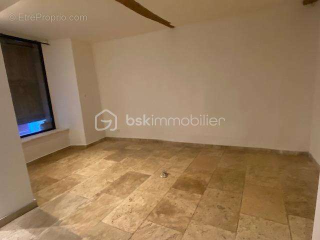 Appartement à FAYENCE