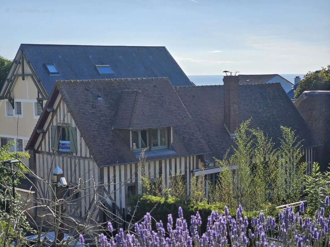 Maison à VILLERVILLE