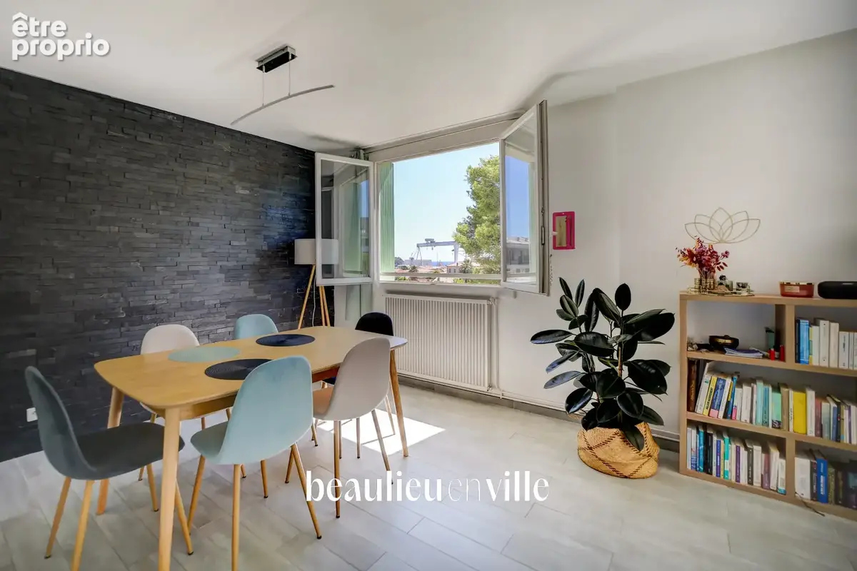 La ciotat - jardin de la ville - appartement t3 65m2 - balcon - vue degagée - 340 000€ - photo 3