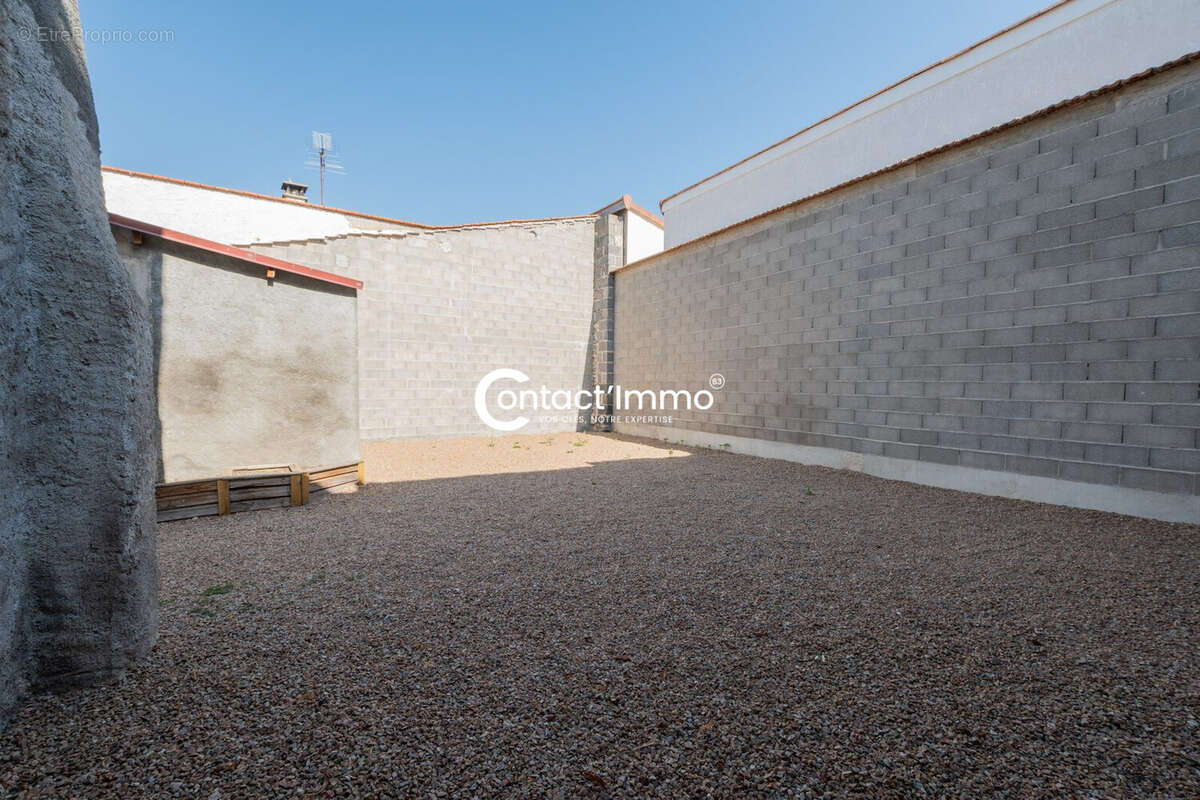Maison 109 m² à Moissat  - photo 6
