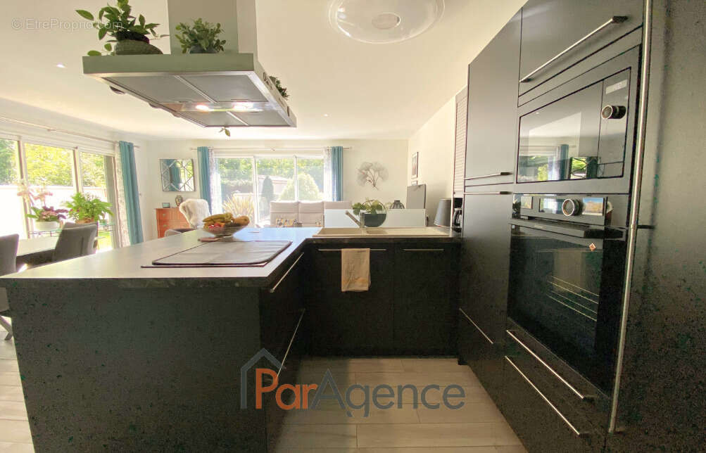 Maison à SAINT-GEORGES-DE-DIDONNE