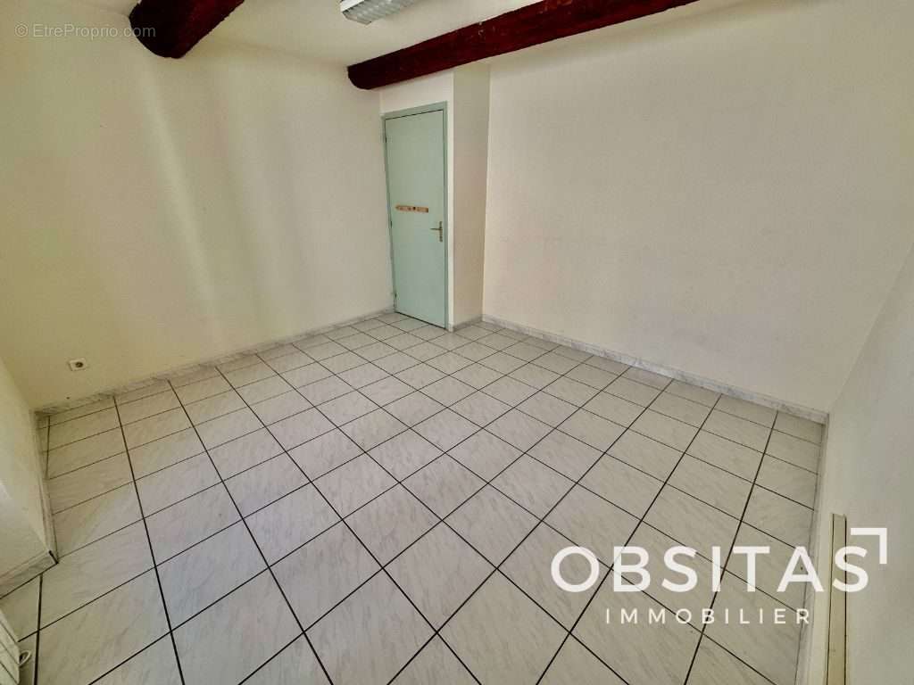 Appartement à FORCALQUIER