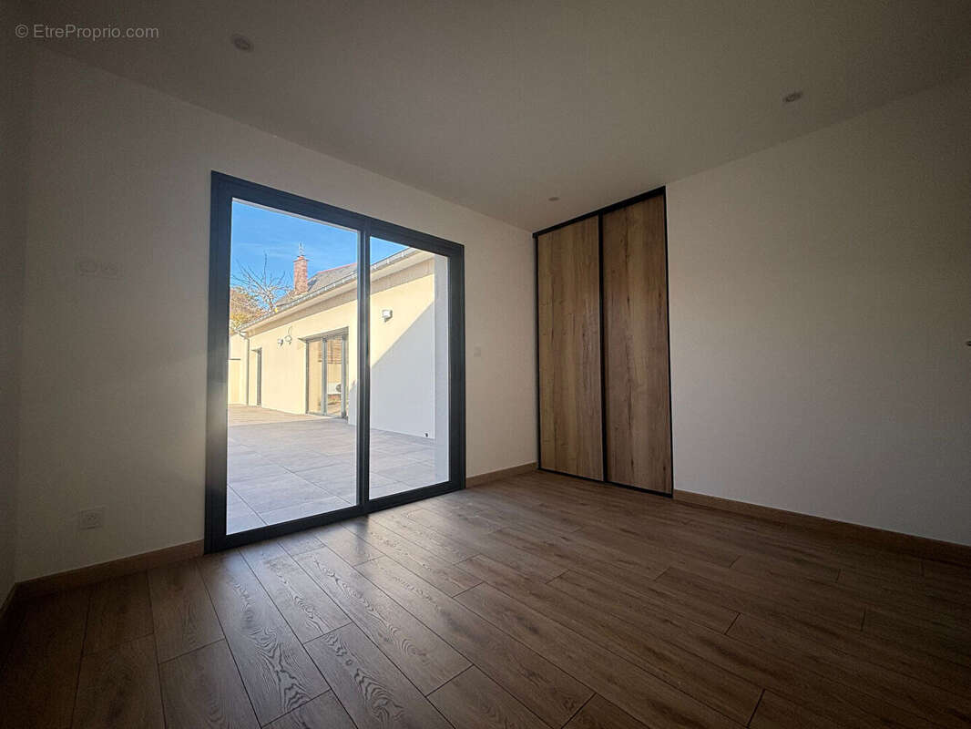 PLENEUF-VAL-ANDRÉ : Maison Plain Pieds 4 pièces 146 m2 env - photo 13