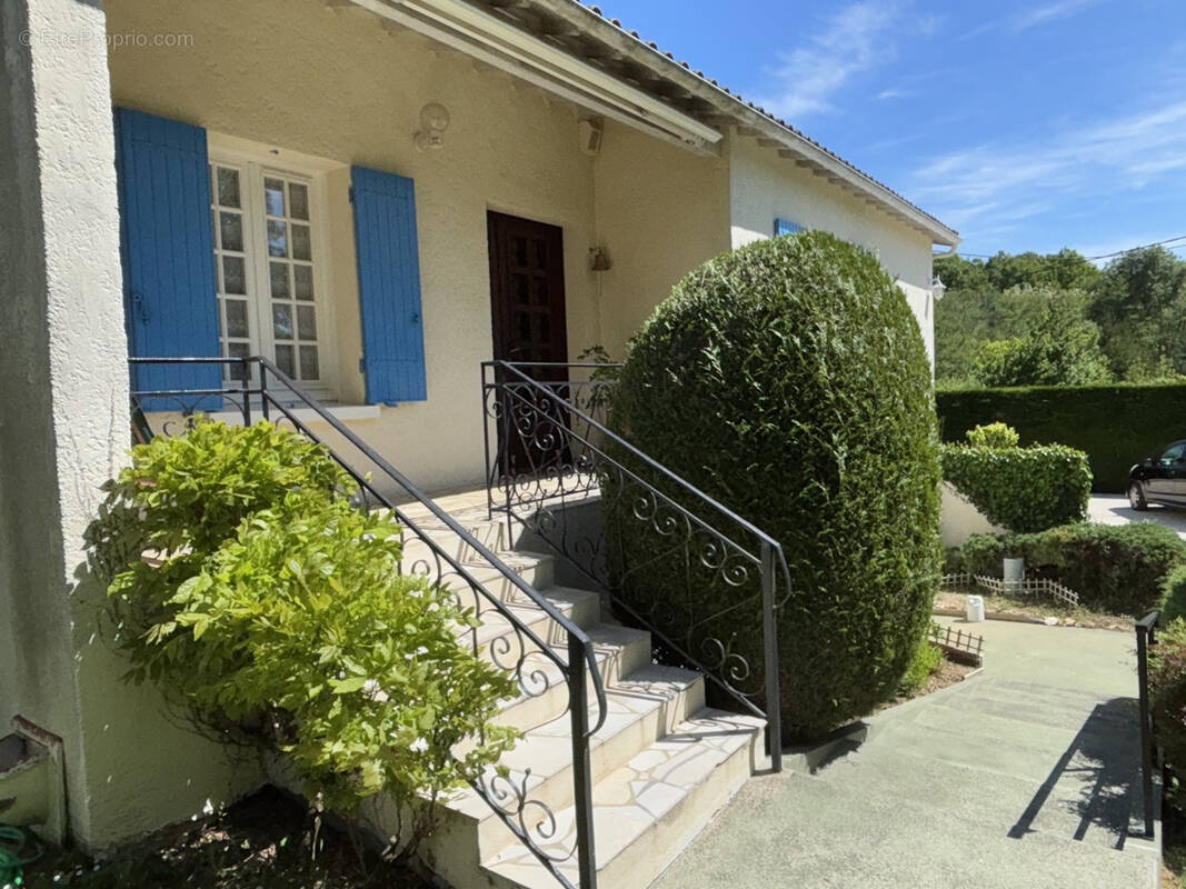 Maison à SAINT-BRIS-DES-BOIS