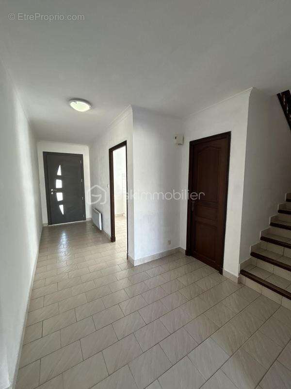 Maison à LIGNAN-SUR-ORB