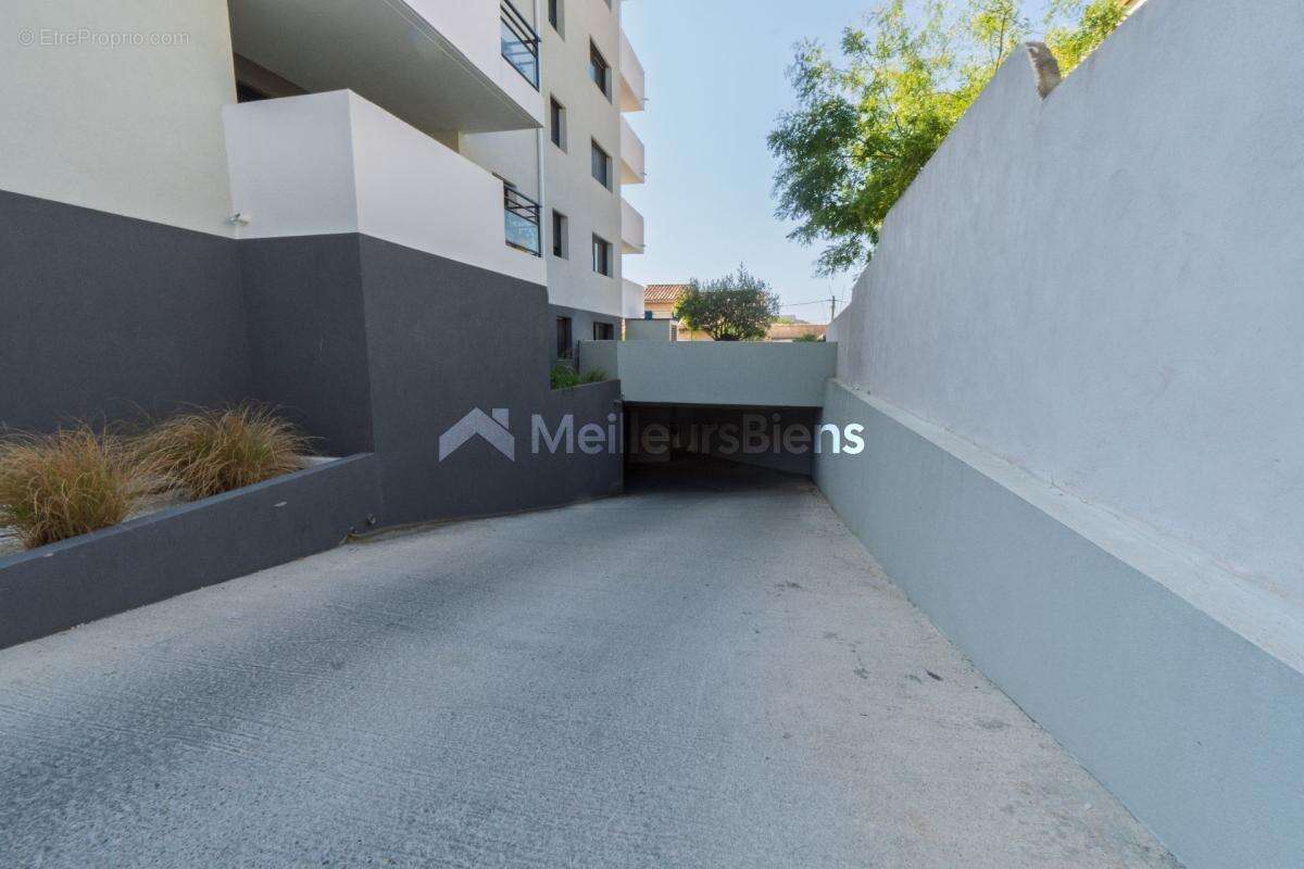 Appartement 1 pièce de 33 m² à Sète avec terrasse et parking - photo 10