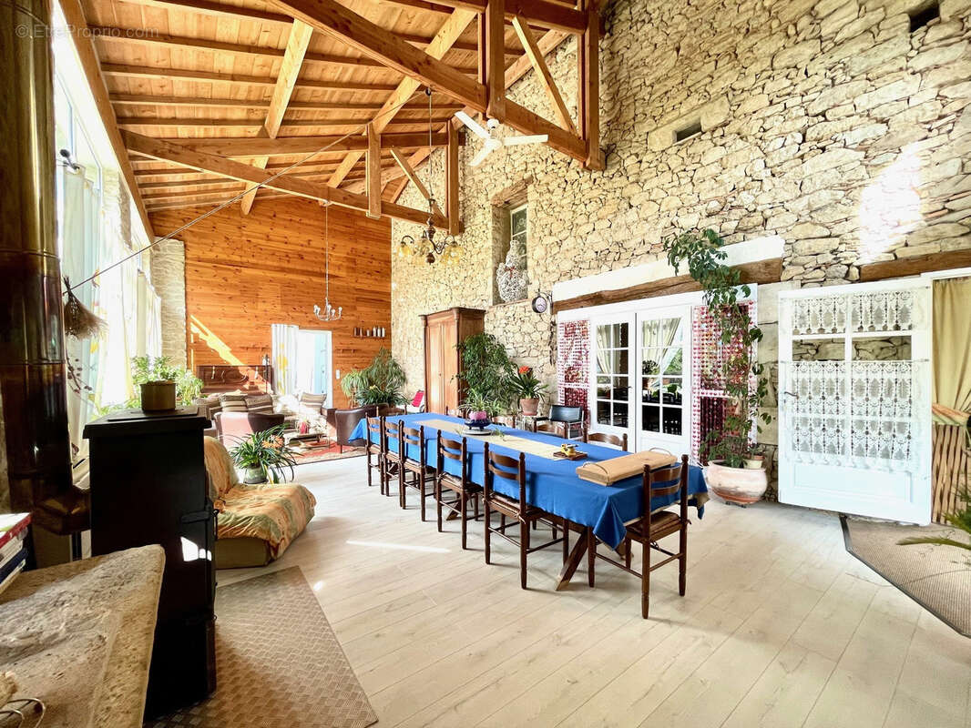 Maison à CASTILLON-DE-CASTETS