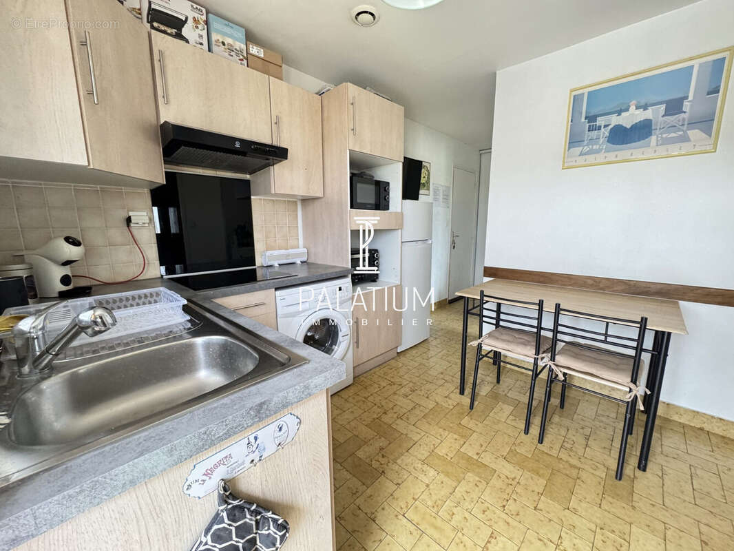 Appartement à GREOUX-LES-BAINS