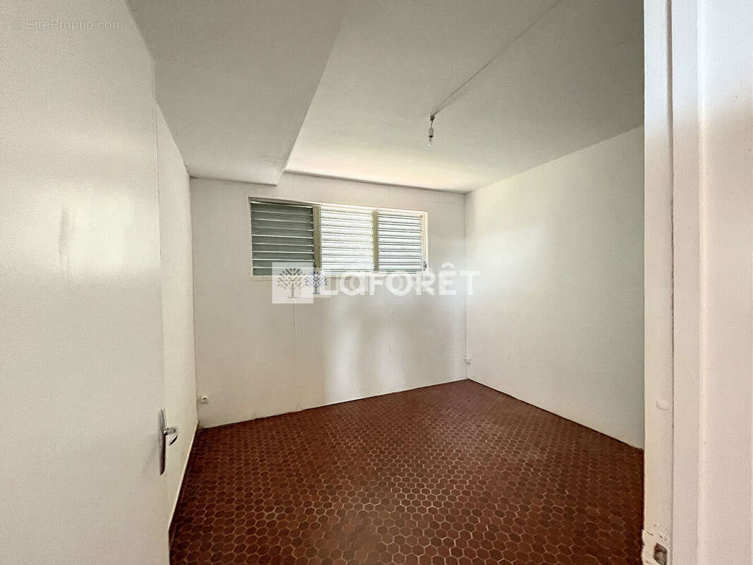 Appartement T3 - Morne vert- Vue mer et vue montagne - photo 16