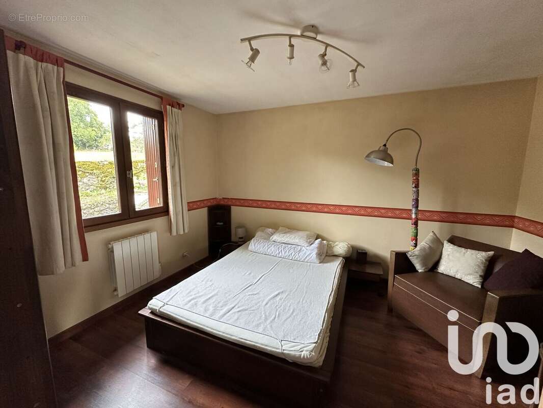 Photo 9 - Maison à LAVERGNE