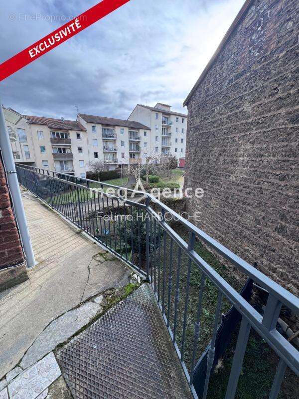 Appartement à FRAISSES