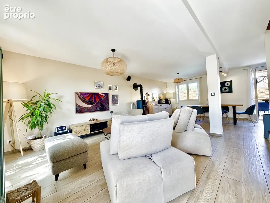 DARDILLY   MAISON FAMILIALE  95 m2 + Garage - terrain 625 m2. - photo 6