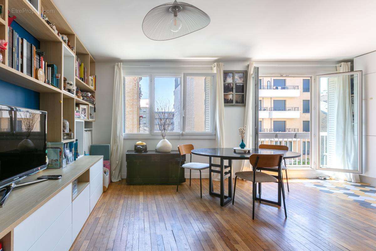 Appartement à ASNIERES-SUR-SEINE