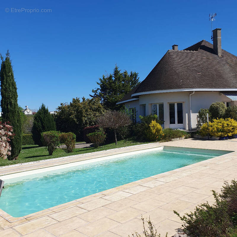Maison à SAINT-VICTOR